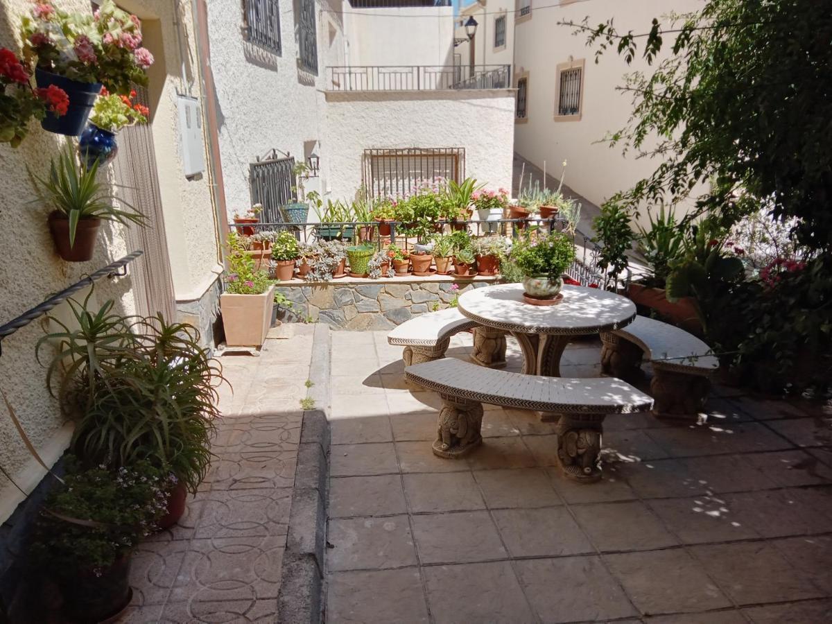 Miguel Y Rosa Lucar Villa ภายนอก รูปภาพ